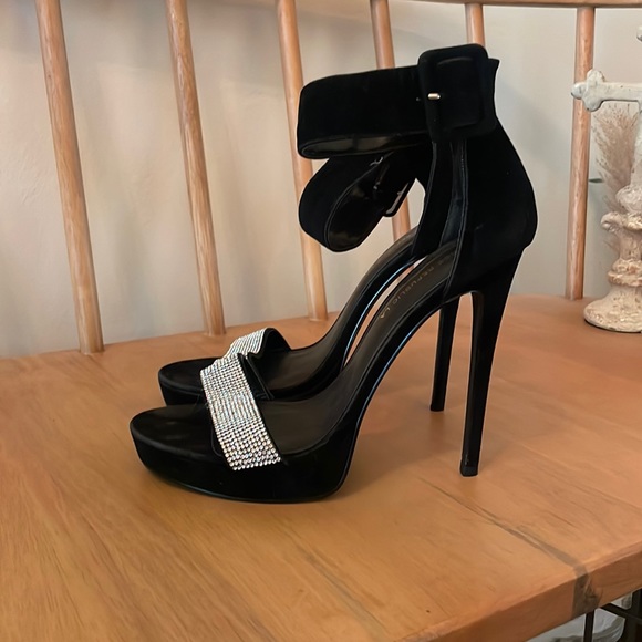 Shoe Republic LA Shoes - Shoe Republic LA black Crystal Stilettos 9